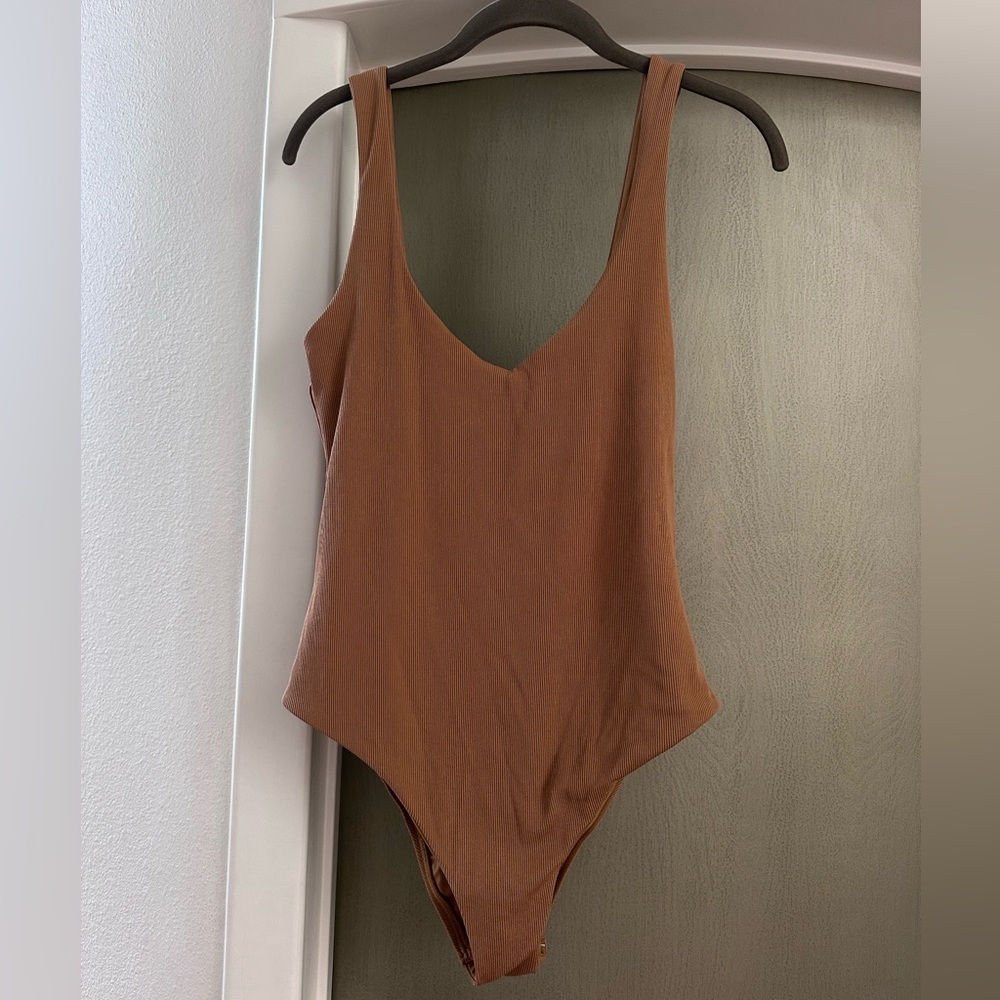 L Space ribbed low back one piece bathing suit size 12